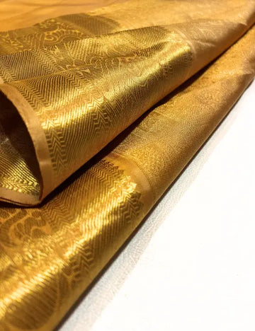 Exquisite Gold Kanchipuram Handloom Silk Saree – Peacock & Chakram Motifs