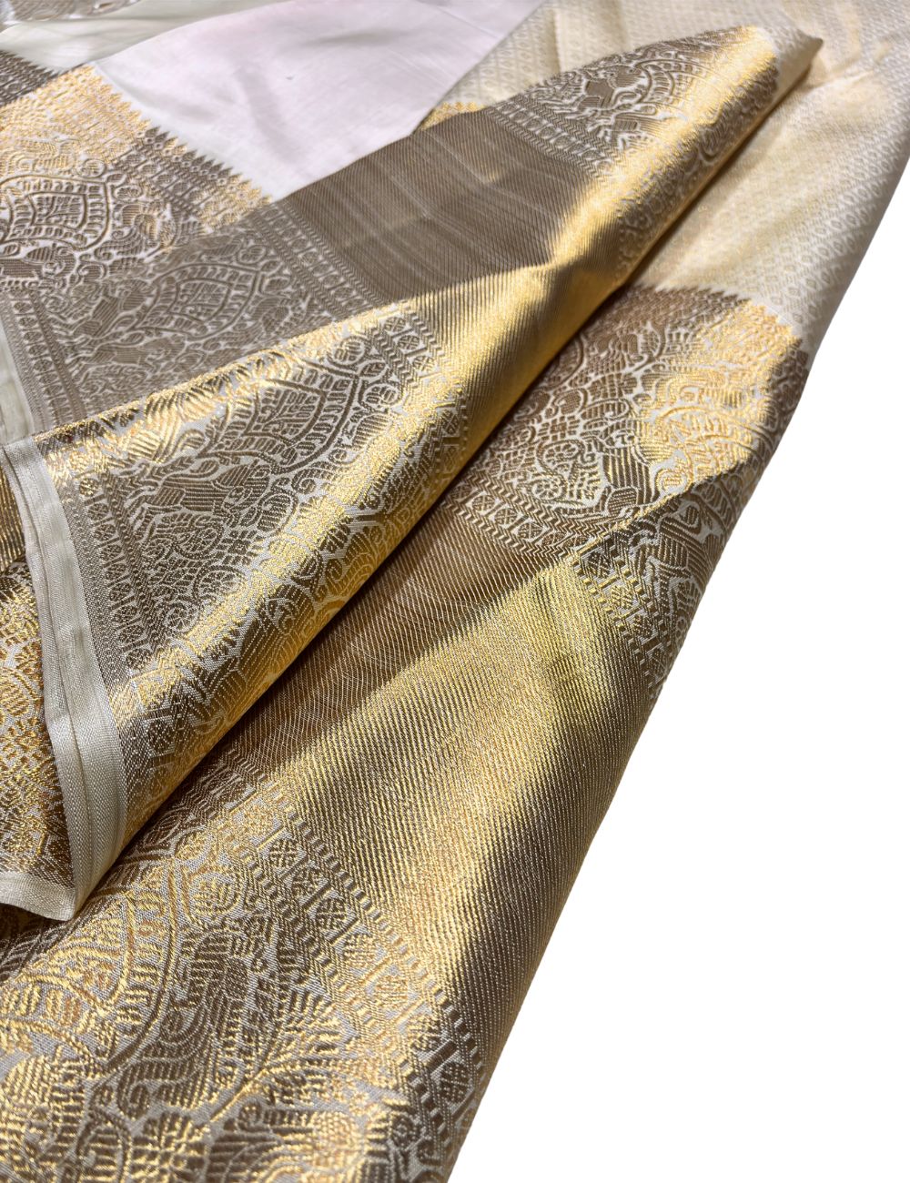 Off-White with Red Rose Tissue Blouse | Long Border kanchipuram silk saree